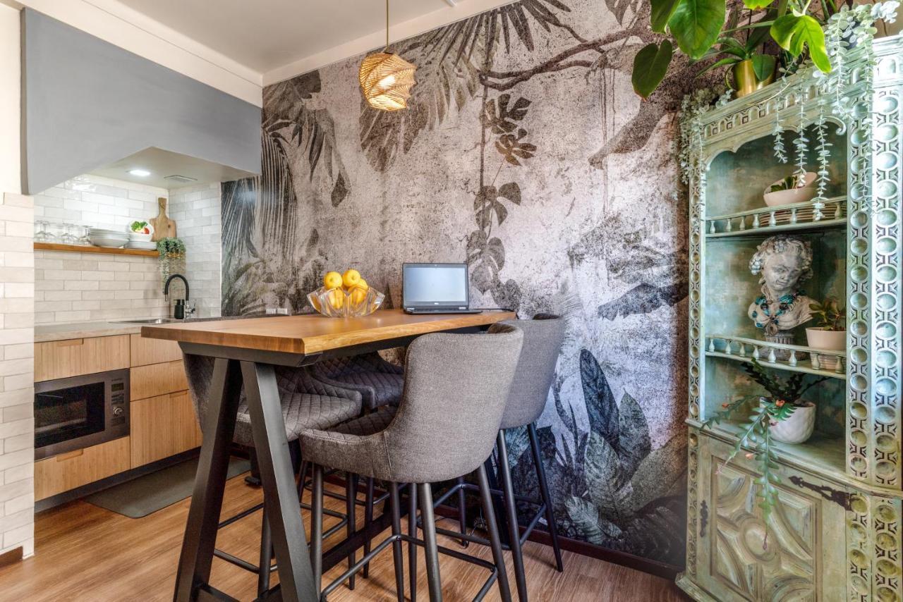 Arty Vintage Townhouse With Rooftop Shower & Sun Loungers Olhao Exterior photo